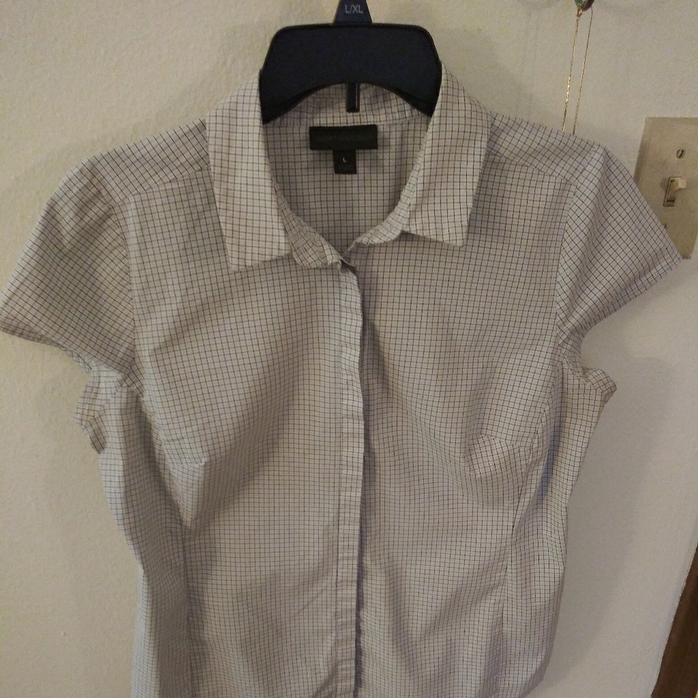 Blouse.  Bundle and save more!